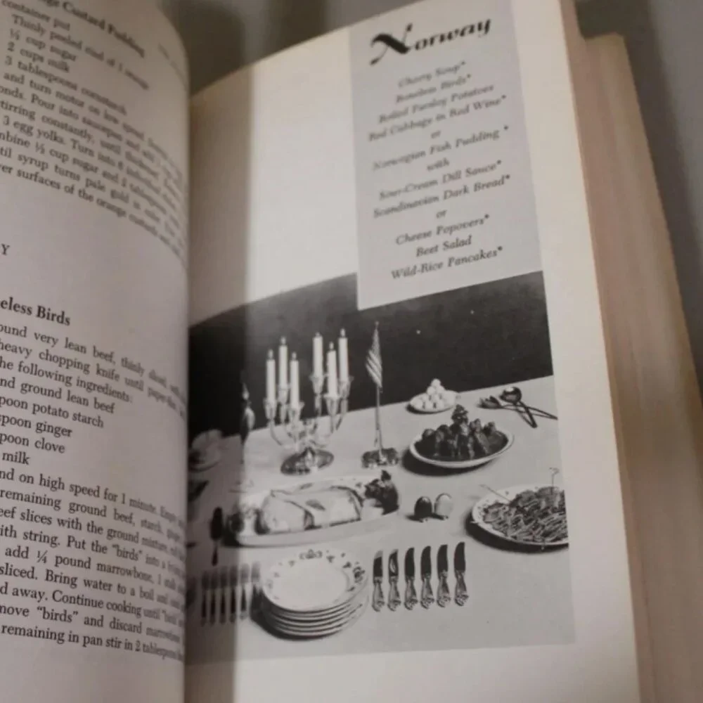 The Blender Cookbook 1961 Hardcover Vintage Recipes Cooking with Dust Jacket